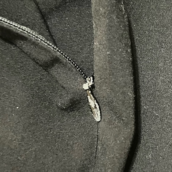 The Limited Stretch Slight Bootcut Pants - Size 8 Short - Black - Picture 12 of 13